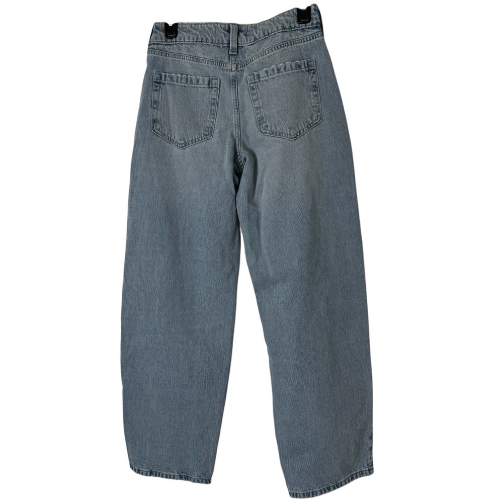 NWT Hollister Tapered Baggy Denim Jeans - Picture 2 of 6